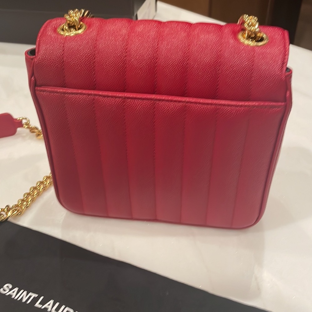 NWOT YSL Vicky red bag - Picture 4 of 7